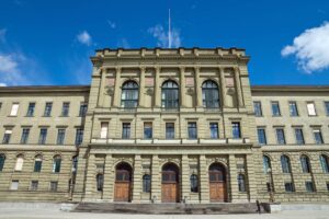 uniwersytet